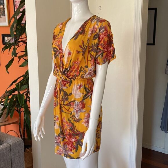 & Other Stories Golden Yellow Floral Faux Wrap Mini Dress Size 4 - Picture 5 of 14